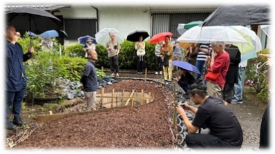 お寺の庭づくりワークショップ 第3回 都市の水のめぐりと雨とみどりを楽しむ雨庭づくり 雨庭 通気浸透水脈 お寺の庭づくりワークショップ 第3回 都市の水のめぐりと雨とみどりを楽しむ雨庭づくり 雨庭 通気浸透水脈